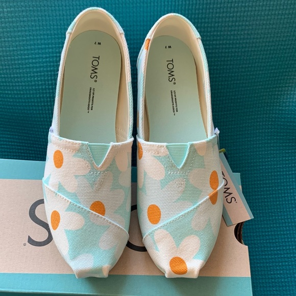 TOMS Alpargata Retro Floral - Picture 1 of 7